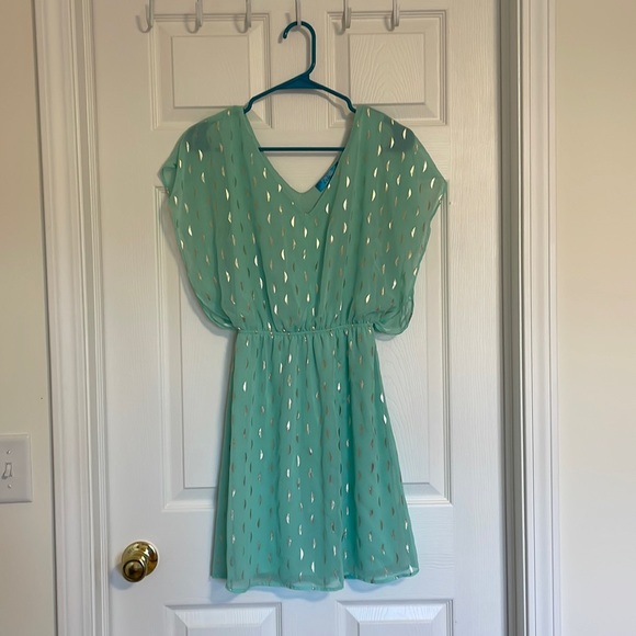 Dress - Picture 1 of 1